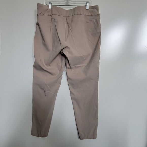 1X SOFT SURROUNDINGS KHAKI TAN MOTO PULL ON COMFORT NEUTRAL SUMMER PANTS - Picture 7 of 8
